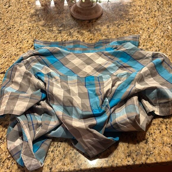 Zoo York Plaid Casual Button-Down - Picture 9 of 9